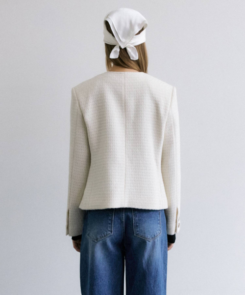 MAIS（マイス）の「SHINING CLASSIC TWEED JACKET / IVORY（テーラードジャケット・レディース・アイボリー・FREE）」の3枚目の写真