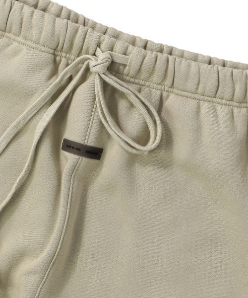 FOG ESSENTIALS（エフオージーエッセンシャルズ）の「ESSENTIALS Relaxed Fleece Sweatpant（スウェットパンツ・メンズ・グレー系その他・MEDIUM）」の6枚目の写真
