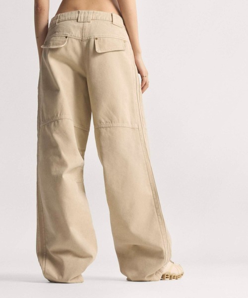 adidas（アディダス）の「キャンバス ルーズパンツ / アディダスオリジナルス adidas Originals（その他パンツ・レディース・ベージュ・24/30/25/30/26/30/27/30/28/30/29/30/30W 30L/31W 30L/32W 30L）」の3枚目の写真