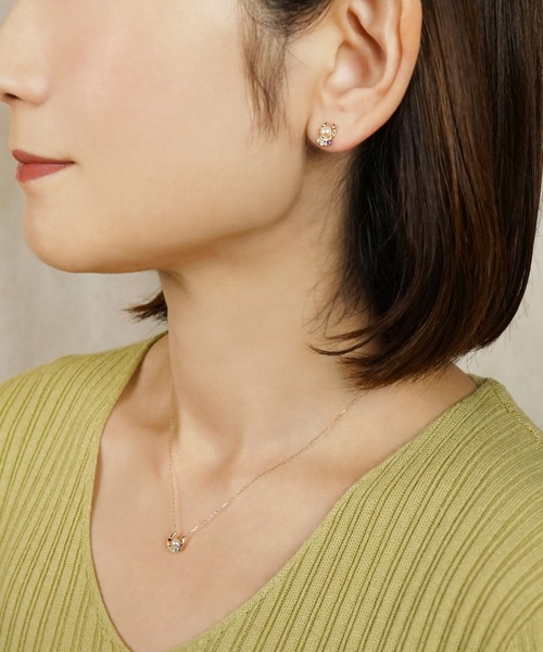 TAKE-UP（テイクアップ）の「K10 レインボー&ホースシューネックレス（ネックレス・レディース・イエローゴールド・FREE）」の4枚目の写真