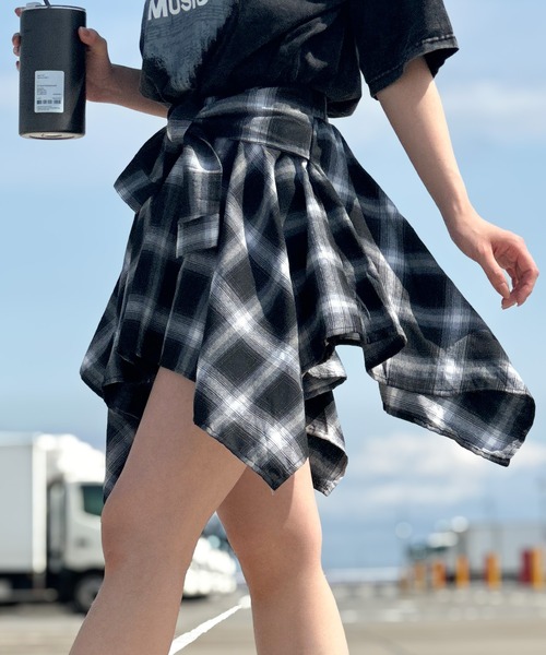 SpRay（スプレイ）の「チェックアシメミニスカート（スカート・レディース・レンガ/ブラック×ホワイト/ブラック/ネイビー・FREE）」の15枚目の写真
