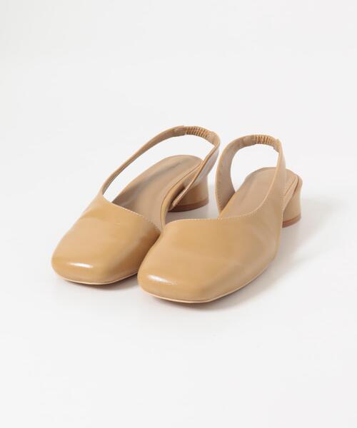 KBF（ケイビーエフ）の「スクエアトゥアシンメトリーパンプス（パンプス・レディース・ブラック/キャメル・38/36/37）」の12枚目の写真