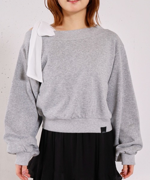 archives（アルシーヴ）の「シフォンリボンワンショルスウェット（スウェット・レディース・グレー/アイボリー/ネイビー・MEDIUM）」の5枚目の写真