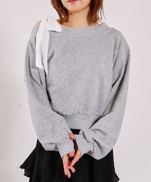 archives（アルシーヴ）の「シフォンリボンワンショルスウェット（スウェット・レディース・グレー/アイボリー/ネイビー・MEDIUM）」の6枚目の写真