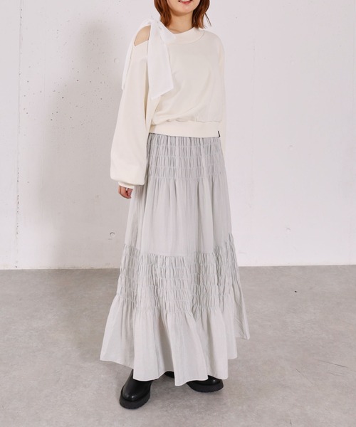 archives（アルシーヴ）の「シフォンリボンワンショルスウェット（スウェット・レディース・グレー/アイボリー/ネイビー・MEDIUM）」の18枚目の写真