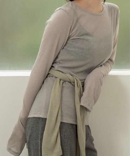 lawgy（ラウジー）の「rib sheer round neck tops / リブシアーラウンドネックトップス（Tシャツ/カットソー・レディース・ブラック/グレー/ホワイト/ライトカーキ・FREE）」の4枚目の写真