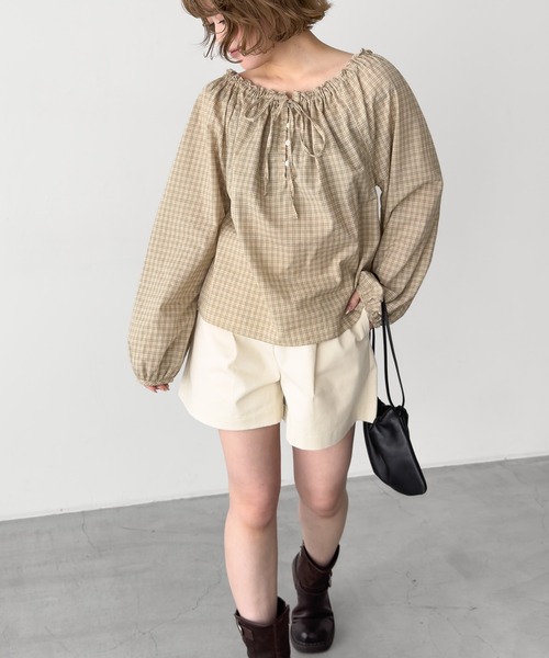 CANAL JEAN(キャナルジーン)の「El mar チェックオフショルブラウス(シャツ/ブラウス・レディース・ベージュ/ブラウン・ONE SIZE)」の1枚目の写真
