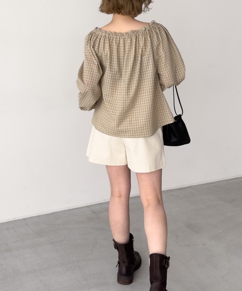 CANAL JEAN(キャナルジーン)の「El mar チェックオフショルブラウス(シャツ/ブラウス・レディース・ベージュ/ブラウン・ONE SIZE)」の4枚目の写真