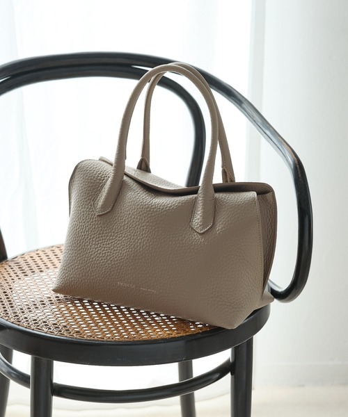 IACUCCI（イアクッチ）の「ラーナ M ALCE（ボストンバッグ・レディース・グレー/グレイッシュベージュ・FREE）」の10枚目の写真