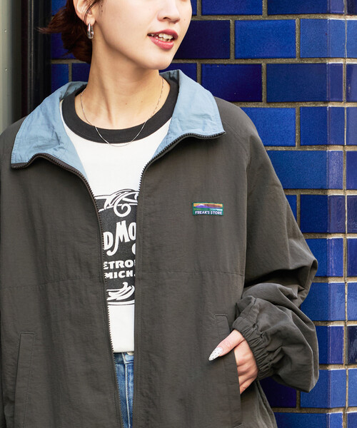 FREAK'S STORE(フリークスストア)の「限定展開 FREAK'S STORE OUTDOORS 配色 スタンドカラー ブルゾン(ブルゾン・レディース・ブラック/グレー/ネイビー/ベージュ/ブラウン・フリ-)」の4枚目の写真