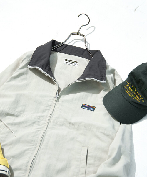 FREAK'S STORE(フリークスストア)の「限定展開 FREAK'S STORE OUTDOORS 配色 スタンドカラー ブルゾン(ブルゾン・レディース・ブラック/グレー/ネイビー/ベージュ/ブラウン・フリ-)」の12枚目の写真