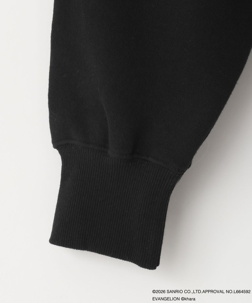 LOWRYS FARM(ローリーズファーム)の「【EVA x HELLO KITTY】スウェットプルオーバー 631255(スウェット・レディース・アイボリー/グレー/ブラック・FREE)」の11枚目の写真