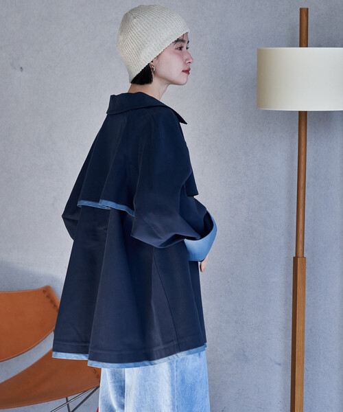 FREAK'S STORE（フリークスストア）の「配色 ショート トレンチコート/ミニ フレアコート/ハイネックショートコート/スプリングコート（トレンチコート・レディース・ネイビー/ベージュ/オフホワイト・ﾌﾘ-）」の5枚目の写真