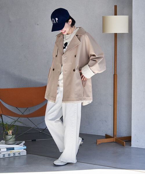 FREAK'S STORE（フリークスストア）の「配色 ショート トレンチコート/ミニ フレアコート/ハイネックショートコート/スプリングコート（トレンチコート・レディース・ネイビー/ベージュ/オフホワイト・ﾌﾘ-）」の18枚目の写真