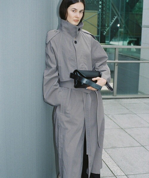 ADAM ET ROPE'(アダムエロペ)の「【PFT】Roll Flap small Bag(ショルダーバッグ・レディース・ブラック/クリーム・FREE)」の3枚目の写真