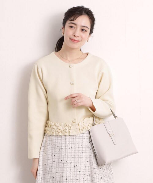 ITS'DEMO（イッツデモ）の「裾フリルニットカーディガン（カーディガン/ボレロ・レディース・ネイビー/アイボリー/ブラック・00）」の13枚目の写真