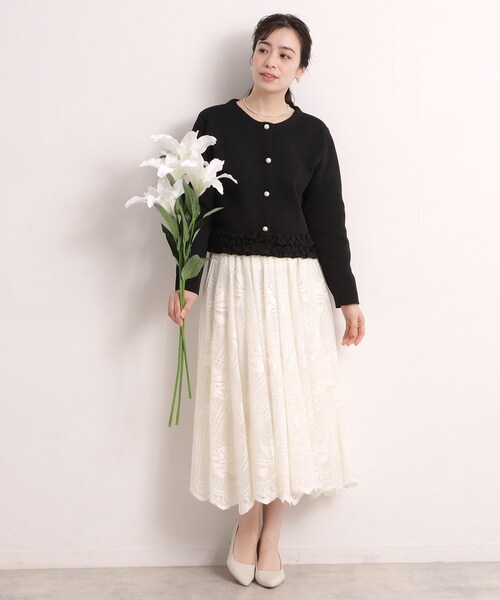 ITS'DEMO（イッツデモ）の「裾フリルニットカーディガン（カーディガン/ボレロ・レディース・ネイビー/アイボリー/ブラック・00）」の18枚目の写真