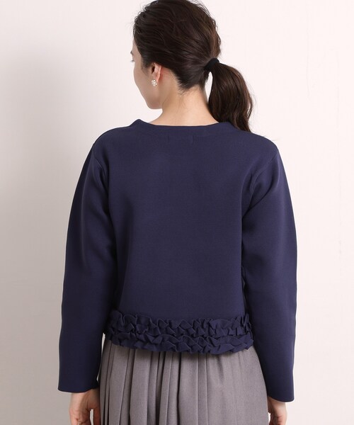ITS'DEMO（イッツデモ）の「裾フリルニットカーディガン（カーディガン/ボレロ・レディース・ネイビー/アイボリー/ブラック・00）」の8枚目の写真
