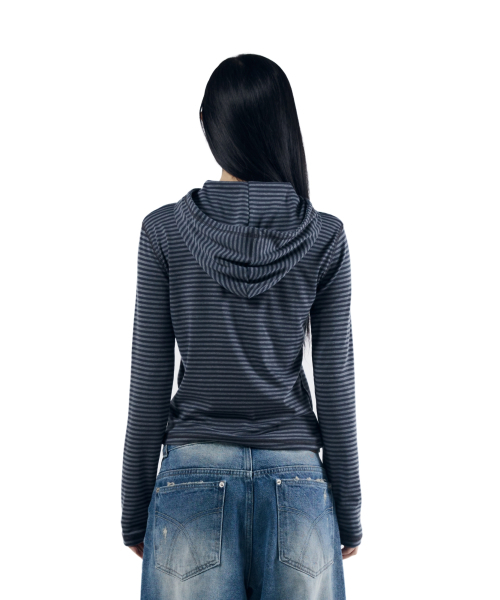 AAKAM（アーカム）の「Linear Pattern Hooded Long Sleeve (Gray)（パーカー・レディース・その他・1/2）」の5枚目の写真