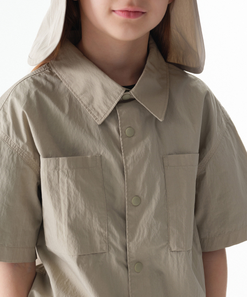 MUSINSA STANDARD KIDS（ムシンサスタンダードキッズ）の「[シティレジャー] CNツーポケット半袖シャツ [グレーシュベージュ]（シャツ/ブラウス・レディース・その他・110/130/140/150/160/120）」の4枚目の写真