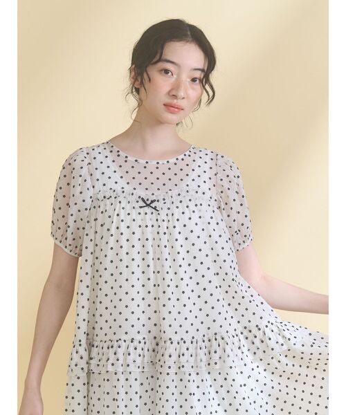 merry jenny（メリージェニー）の「petit flowerフロッキーパフワンピース（ワンピース・レディース・オフホワイト/ブラック・FREE）」の19枚目の写真