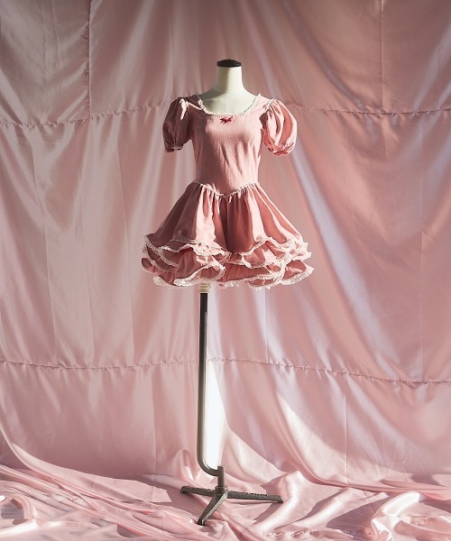 lilLilly（リルリリー）の「デニムフリルワンピース（ワンピース・レディース・ブラック/レッド/インディゴブルー・FREE）」の18枚目の写真