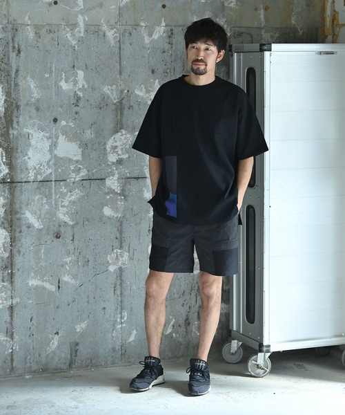 funda mine(ファンダマイン)の「クロマティックTシャツ(Tシャツ/カットソー・レディース・ホワイト/ブラック・1/2)」の4枚目の写真