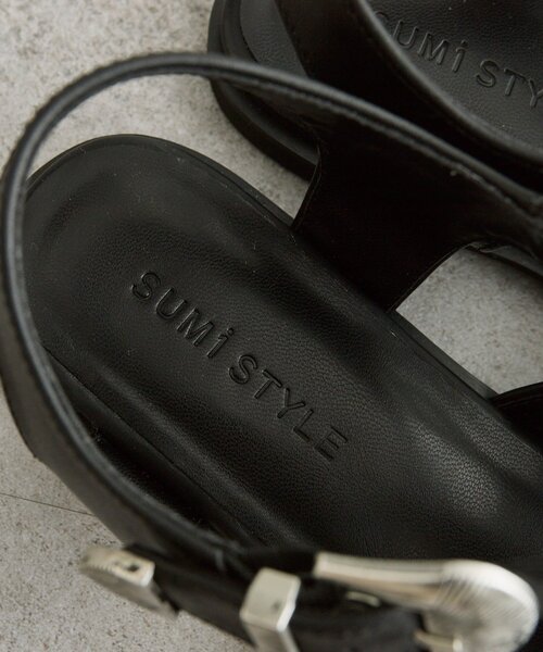 ear PAPILLONNER（イアパピヨネ）の「バックル付きグルカサンダル【SUM1 STYLE(スミスタイル)】（サンダル・レディース・ブラック/ブラウン・SMALL/MEDIUM/LARGE）」の11枚目の写真