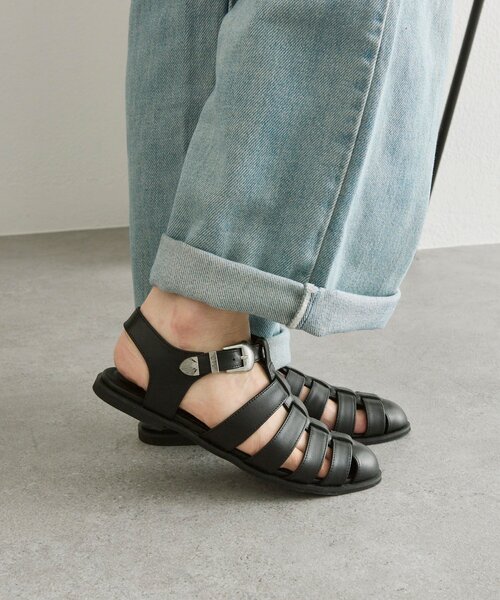 ear PAPILLONNER（イアパピヨネ）の「バックル付きグルカサンダル【SUM1 STYLE(スミスタイル)】（サンダル・レディース・ブラック/ブラウン・SMALL/MEDIUM/LARGE）」の14枚目の写真
