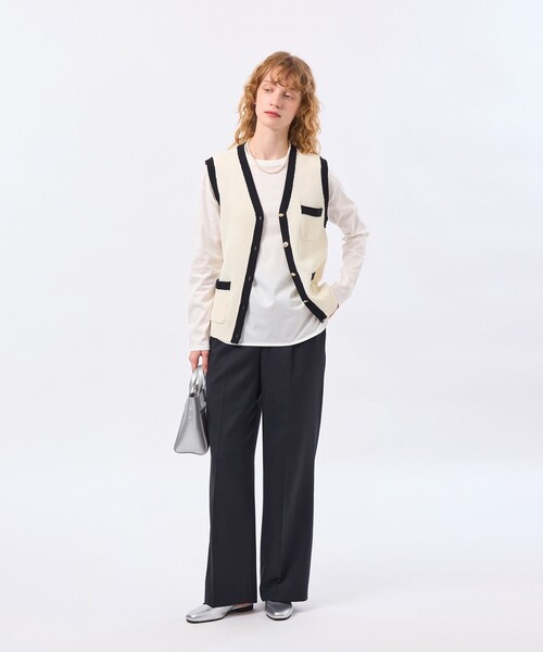 MACKINTOSH PHILOSOPHY（ﾏｯｷﾝﾄｯｼｭ ﾌｨﾛｿﾌｨｰ）の「【LEE4月号/蛯原友里さん着用】パッチポケットニットジレ（ベスト・レディース・ライトイエロー/オフホワイト/ダークネイビー・38）」の16枚目の写真