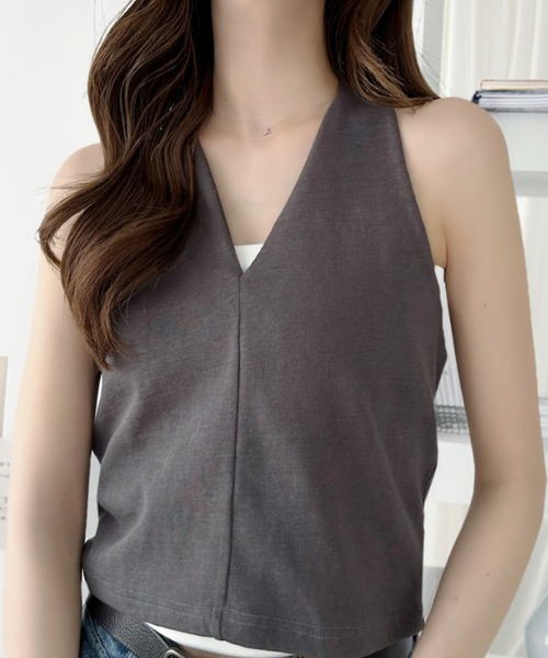 Ada.（エイダ）の「Vネック ベストレイヤード ドッキング 半袖 トップス（Tシャツ/カットソー・レディース・アイボリー/ブラック/チャコール・FREE）」の10枚目の写真
