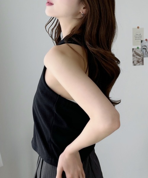 Ada.（エイダ）の「Vネック ベストレイヤード ドッキング 半袖 トップス（Tシャツ/カットソー・レディース・アイボリー/ブラック/チャコール・FREE）」の5枚目の写真