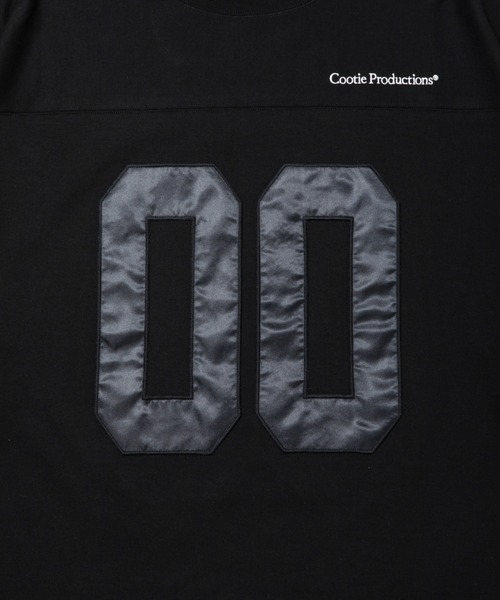 COOTIE PRODUCTIONS（クーティープロダクションズ）の「Plaited Jersey Football L/S Tee（Tシャツ/カットソー・メンズ・ブラック・MEDIUM/SMALL）」の5枚目の写真