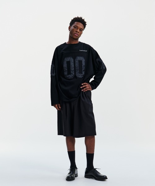 COOTIE PRODUCTIONS（クーティープロダクションズ）の「Plaited Jersey Football L/S Tee（Tシャツ/カットソー・メンズ・ブラック・MEDIUM/SMALL）」の2枚目の写真