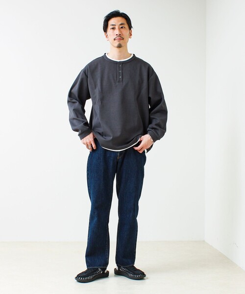 GLOSTER(グロスター)の「【1枚で完成する】杢ダンボール ヘンリーネックフェイクレイヤー ロンT(Tシャツ/カットソー・メンズ・チャコールグレー/パープル/ライトグレー・M/L/S)」の10枚目の写真