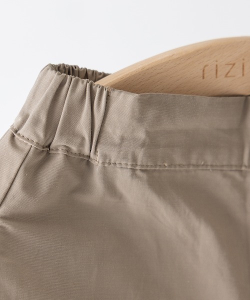riziere(リジェール)の「撥水カーブシルエットパンツ(その他パンツ・キッズ・ベージュ/ブラック・120/110/100/90/140/130/150)」の15枚目の写真