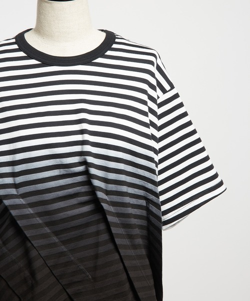 gomme(ゴム)の「グラデーションタックT(Tシャツ/カットソー・レディース・チャコールグレー/ブルー/ブラック・MEDIUM)」の19枚目の写真