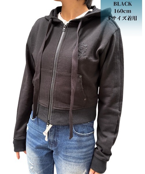 COOK JEANS(クックジーンズ)の「カットオフスウェットジップパーカー(パーカー・レディース・ウッドランド/ホワイト/ブラック・FREE)」の6枚目の写真