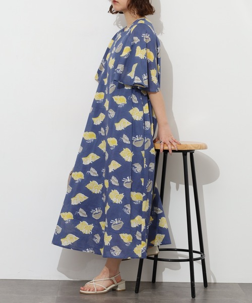 KILKI（キルキー）の「kilki　ヤドカリプリントワンピース（ワンピース・レディース・グレイッシュベージュ/ネイビー系・ONESIZE）」の11枚目の写真