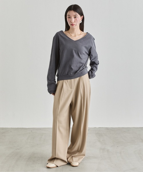 NUJOH(ヌゾ)の「Loose V-Neck Stripe Top / ルーズVネックボーダートップス(Tシャツ/カットソー・レディース・ナチュラル/チャコールグレー・FREE)」の12枚目の写真