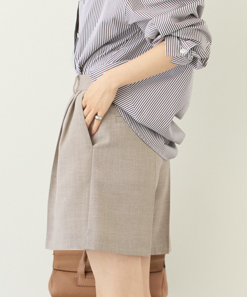 Noble(ノーブル)の「《・セットアップ対応》ドンゴロスフレアショートパンツ(その他パンツ・レディース・ベージュ/ネイビー・36/38)」の3枚目の写真