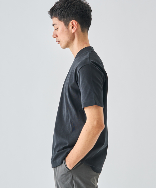 EDIFICE（エディフィス）の「【EDIFICE ALL-DAY シリーズ】クルーネック Tシャツ《WEB限定》（Tシャツ/カットソー・メンズ・ホワイト/ベージュ系その他/ブラック・SMALL/MEDIUM/LARGE）」の10枚目の写真