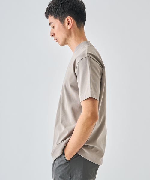 EDIFICE(エディフィス)の「【EDIFICE ALL-DAY シリーズ】クルーネック Tシャツ《WEB限定》(Tシャツ/カットソー・メンズ・ホワイト/ベージュ系その他/ブラック・SMALL/MEDIUM/LARGE)」の13枚目の写真