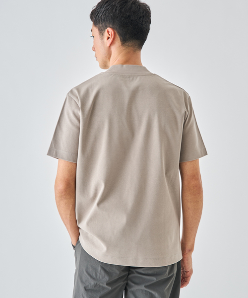 EDIFICE(エディフィス)の「【EDIFICE ALL-DAY シリーズ】クルーネック Tシャツ《WEB限定》(Tシャツ/カットソー・メンズ・ホワイト/ベージュ系その他/ブラック・SMALL/MEDIUM/LARGE)」の14枚目の写真