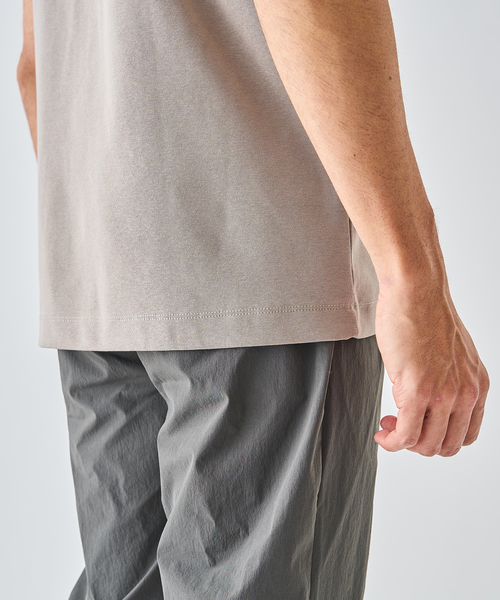 EDIFICE(エディフィス)の「【EDIFICE ALL-DAY シリーズ】クルーネック Tシャツ《WEB限定》(Tシャツ/カットソー・メンズ・ホワイト/ベージュ系その他/ブラック・SMALL/MEDIUM/LARGE)」の15枚目の写真