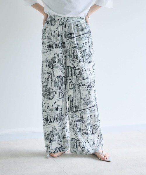 Paradise Picnic（パラダイスピクニック）の「ROSIEE  風景柄イージーパンツ（その他パンツ・レディース・ベージュ/ブラック・FREE）」の2枚目の写真