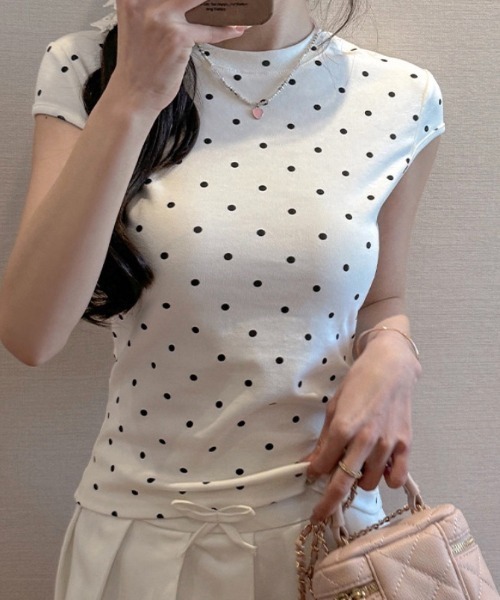 Teem Store（チームストア）の「フレンチスリーブドット柄クルーネックTシャツ（Tシャツ/カットソー・レディース・ホワイト/グレー/ブラック・M/S）」の13枚目の写真