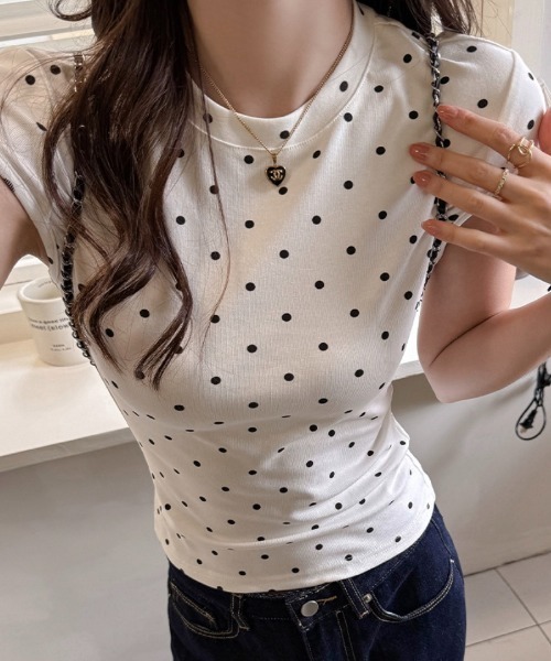 Teem Store（チームストア）の「フレンチスリーブドット柄クルーネックTシャツ（Tシャツ/カットソー・レディース・ホワイト/グレー/ブラック・M/S）」の14枚目の写真