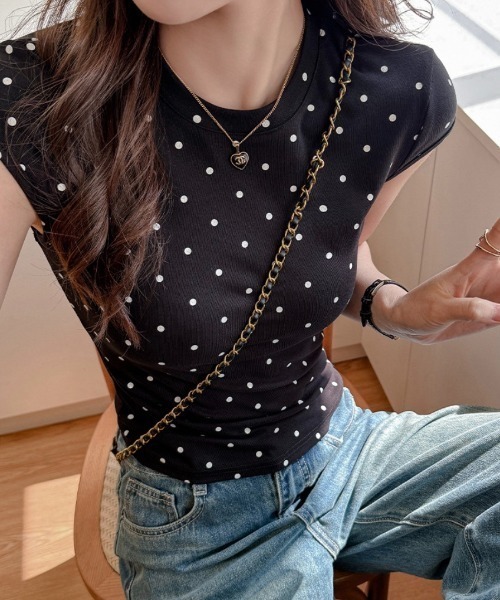 Teem Store（チームストア）の「フレンチスリーブドット柄クルーネックTシャツ（Tシャツ/カットソー・レディース・ホワイト/グレー/ブラック・M/S）」の18枚目の写真