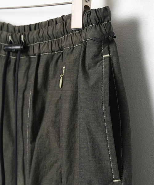 POLIQUANT(ポリクアント)の「【POLIQUANT/ポリクアント】THE BREATHABLE GRADIENT GARMENT DYEING S/L PANTS(その他パンツ・メンズ・ライム/ブラック・1/2)」の13枚目の写真